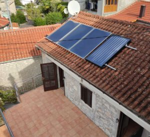 kroatien_insel_krk_malinska_solarthermie_warmwasser_erneuerbare_energie